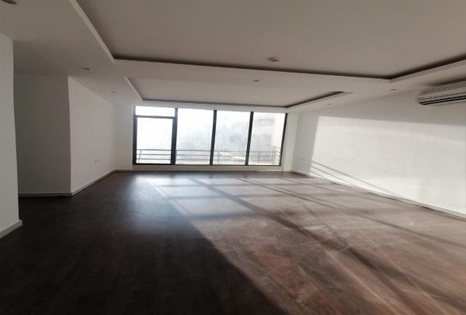960957 - Property Image 3