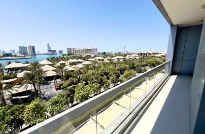 Apartment - 3 Bedrooms - 5 Bathrooms for rent in Reef Island - Capital Governorate