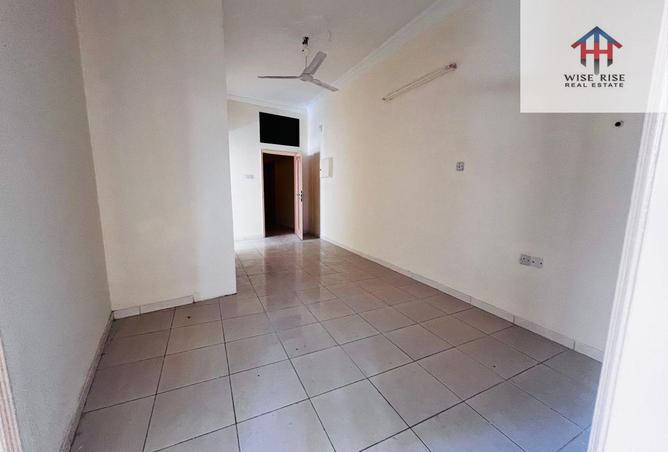 962580 - Property Image 2