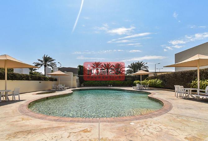 938462 - Property Image 2