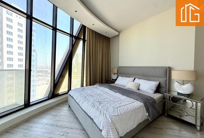 960122 - Property Image 2