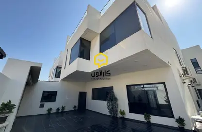 Villa - 4 Bedrooms - 5 Bathrooms for sale in Saar - Northern Governorate