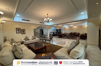 Villa - 5 Bedrooms - 7 Bathrooms for sale in Busaiteen - Muharraq Governorate