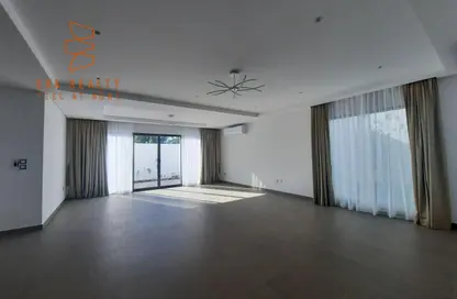 فيلا - 3 غرف نوم - 4 حمامات للايجار في سار - المحافظة الشمالية