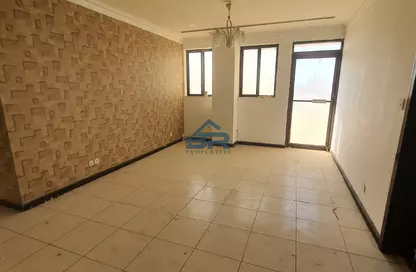 Office Space - Studio - 2 Bathrooms for rent in Exhibition Road - Hoora - Capital Governorate