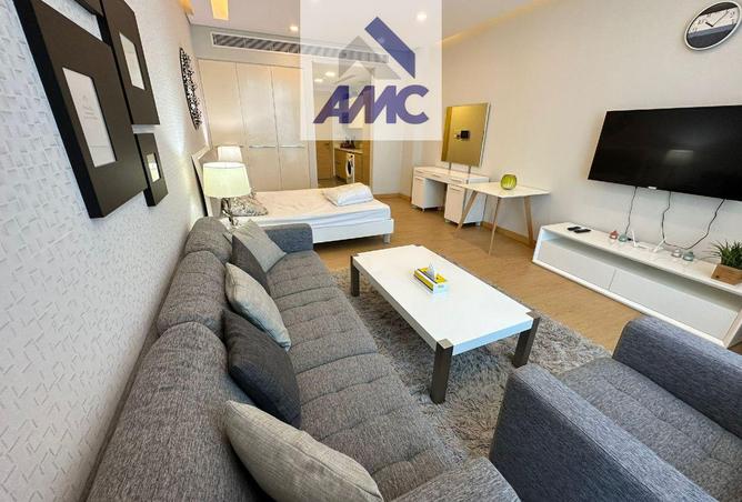 964226 - Property Image 2