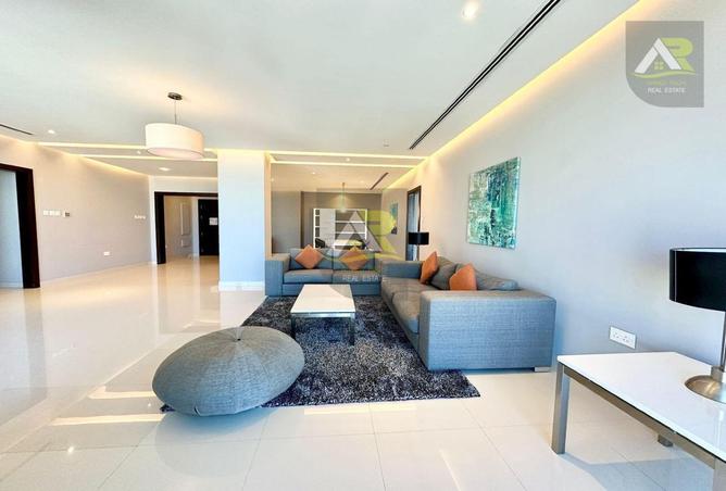 952597 - Property Main Image
