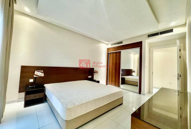 975637 - Property Image 3