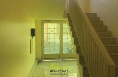 Stairs image for: Apartment - 1 Bedroom - 1 Bathroom for rent in Muharraq - Muharraq Governorate, Image 1