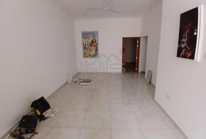 984253 - Property Main Image