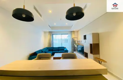 Apartment - 2 Bedrooms - 2 Bathrooms for rent in Mahooz - Manama - Capital Governorate