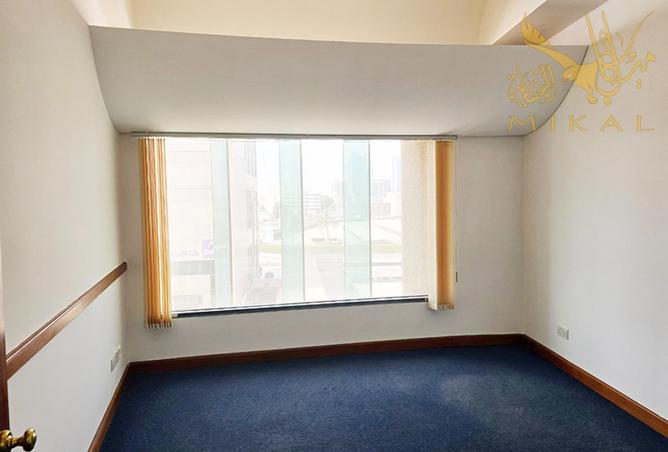 953238 - Property Image 2