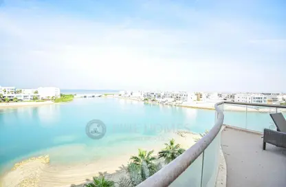 Duplex - 6 Bedrooms for sale in Tala Island - Amwaj Islands - Muharraq Governorate
