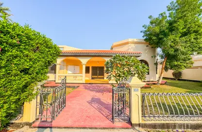 Villa - 4 Bedrooms - 4 Bathrooms for rent in Saar - Northern Governorate