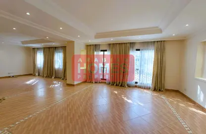 Apartment - 4 Bedrooms - 4 Bathrooms for rent in Um Al Hasam - Manama - Capital Governorate