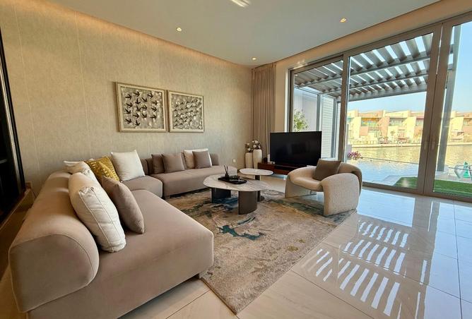 965487 - Property Image 3