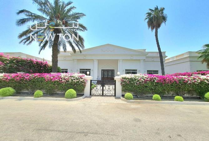 951488 - Property Image 2