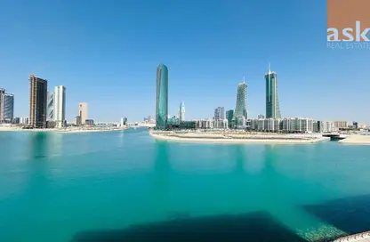 Apartment - 2 Bedrooms - 3 Bathrooms for rent in Reef Island - Capital Governorate