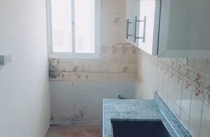 Apartment - Studio - 1 Bathroom for rent in Hoora - Capital Governorate