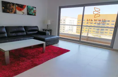 Living Room image for: Apartment - 1 Bedroom - 1 Bathroom for rent in Amwaj Marina - Amwaj Islands - Muharraq Governorate, Image 1