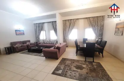 Apartment - 2 Bedrooms - 3 Bathrooms for rent in Sanabis - Manama - Capital Governorate