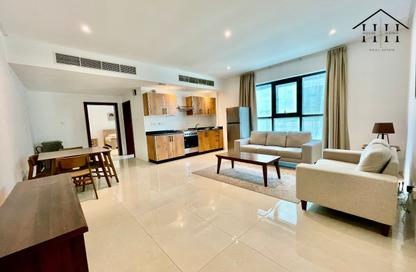 Apartment - 1 Bedroom - 1 Bathroom for rent in Sanabis - Manama - Capital Governorate