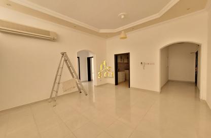 Apartment - 2 Bedrooms - 2 Bathrooms for rent in Sehla - Northern Governorate