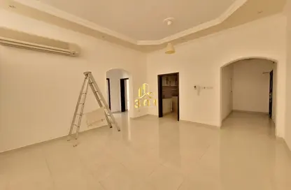 Apartment - 2 Bedrooms - 2 Bathrooms for rent in Sehla - Northern Governorate