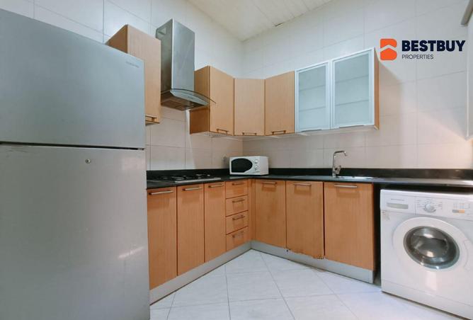 954560 - Property Image 3