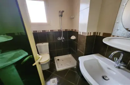 صورة لـ حمام شقة - 2 غرف نوم - 2 حمامات للايجار في توبلي - المحافظة الوسطى ، صورة رقم 1