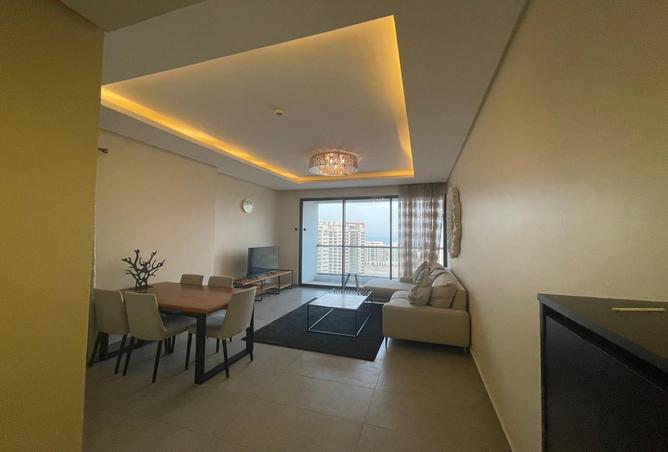 956517 - Property Image 2