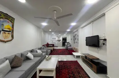 فيلا - 7 غرف نوم - 6 حمامات للبيع في مدينة عيسى - المحافظة الوسطى