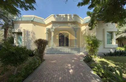 Villa - 4 Bedrooms - 5 Bathrooms for rent in Hamala - Northern Governorate