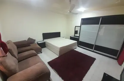 Apartment - Studio - 1 Bathroom for rent in Isa Town - Central Governorate