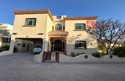 Villa - 5 Bedrooms - 6 Bathrooms for rent in Janabiya - Northern Governorate