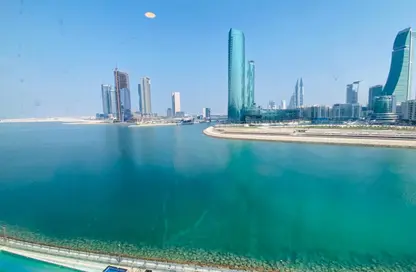 Apartment - 3 Bedrooms - 3 Bathrooms for rent in Reef Island - Capital Governorate