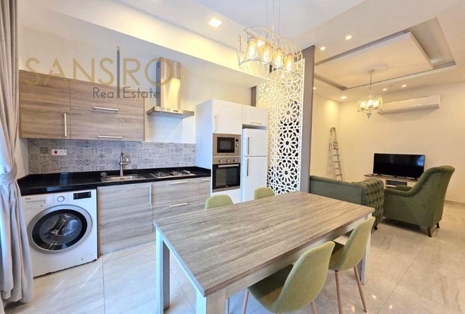 978319 - Property Image 2