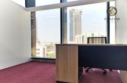 Office Space - Studio - 3 Bathrooms for rent in Exhibition Road - Hoora - Capital Governorate