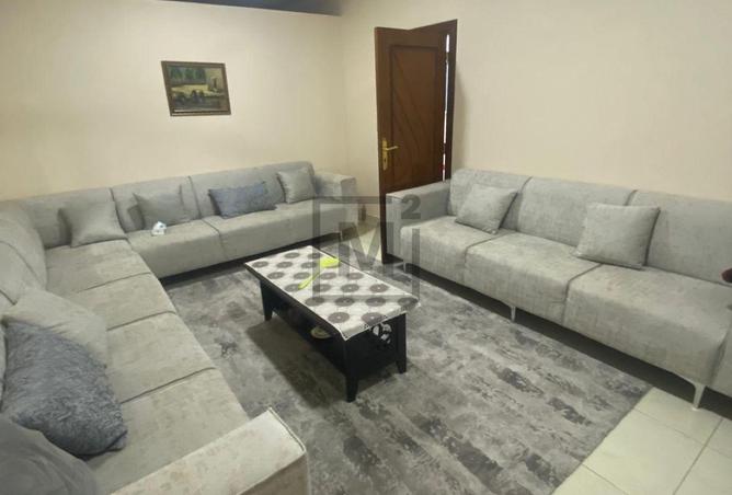 984646 - Property Image 2