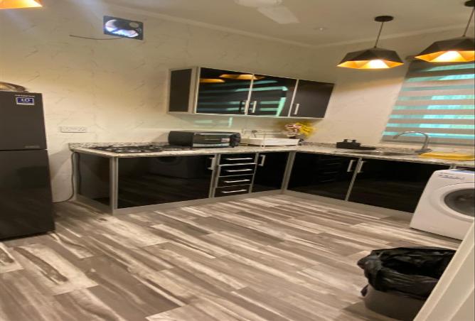 950796 - Property Image 3