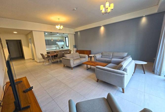 974872 - Property Image 2