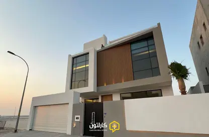 Villa - 4 Bedrooms - 5 Bathrooms for sale in Mozoon - Diyar Al Muharraq - Muharraq Governorate
