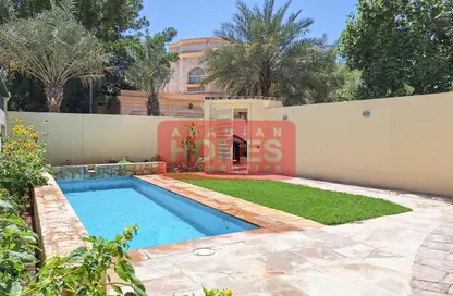 Villa - 4 Bedrooms - 4 Bathrooms for rent in Mahooz - Manama - Capital Governorate