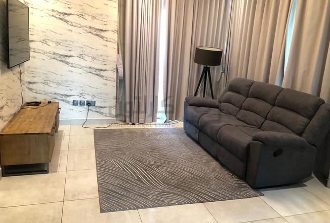 932355 - Property Image 3