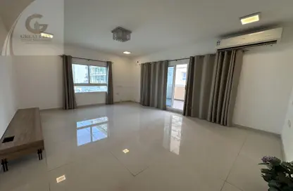 Apartment - 3 Bedrooms - 3 Bathrooms for rent in Hidd - Muharraq Governorate