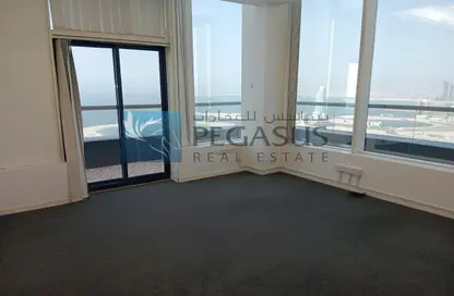 Office Space - Studio - 2 Bathrooms for rent in Seef - Capital Governorate