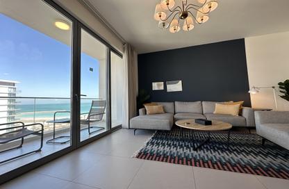 Apartment - 2 Bedrooms - 2 Bathrooms for rent in Marassi Shores Residences - Diyar Al Muharraq - Muharraq Governorate