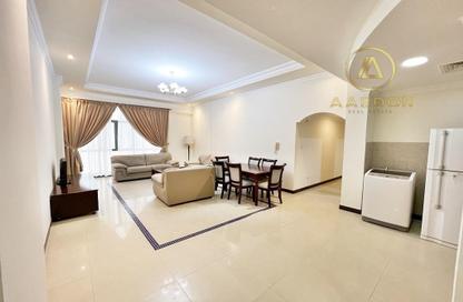 Apartment - 3 Bedrooms - 3 Bathrooms for rent in Al Juffair - Capital Governorate