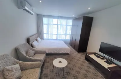 Apartment - Studio - 1 Bathroom for rent in Zinj - Manama - Capital Governorate