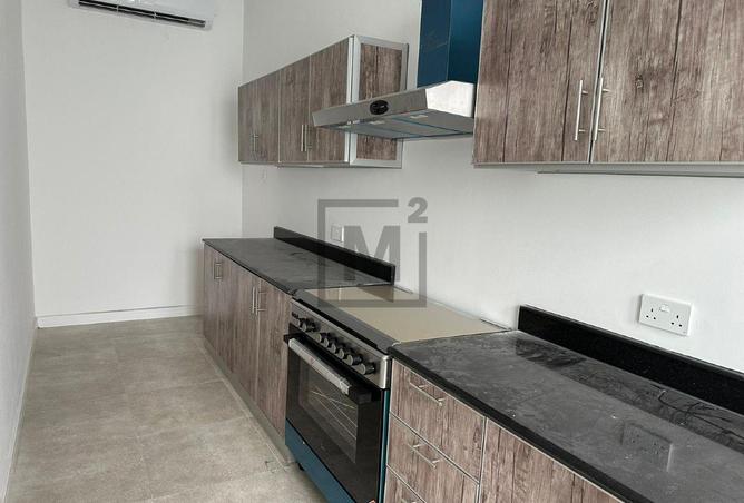 983339 - Property Image 3
